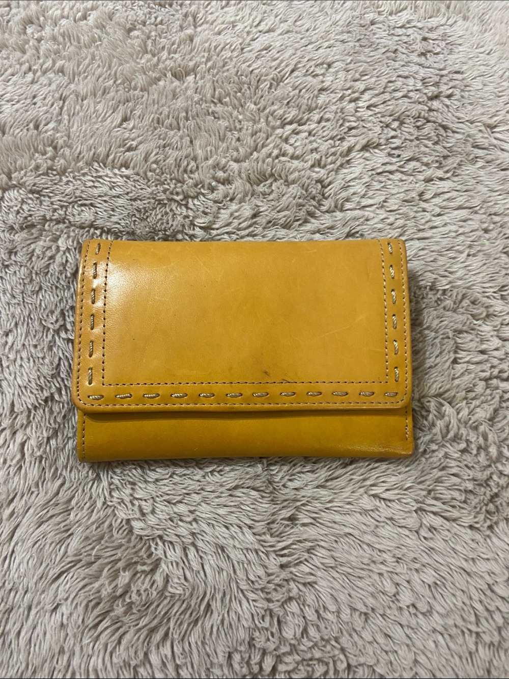 Fossil Mustard Yellow Leather Bifold Wallet